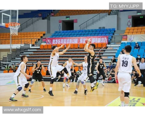 西安篮球队的灵活战术解析与球队发展之路探秘